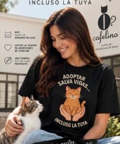 Remera T-Shirt Cafelino Adoptar Salva Vidas